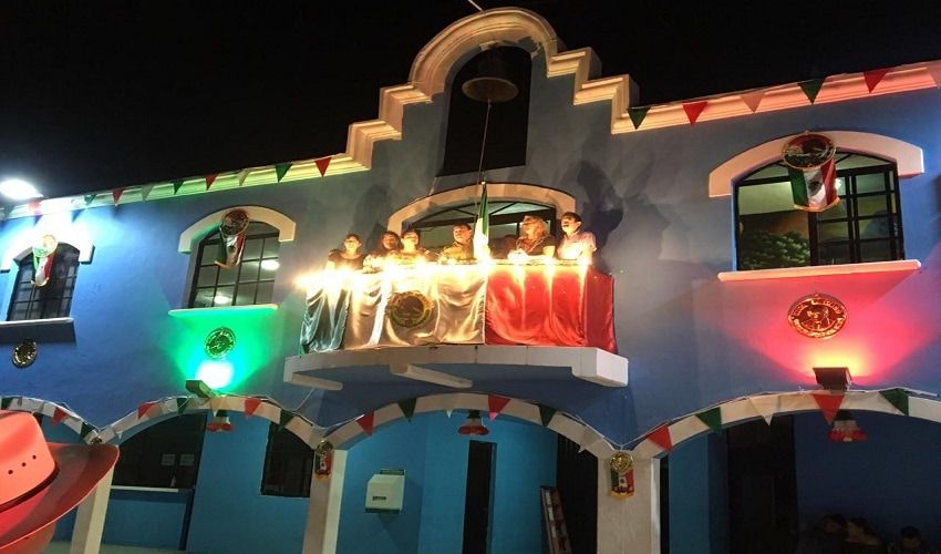 Celebran el 209 aniversario de la Independencia de México