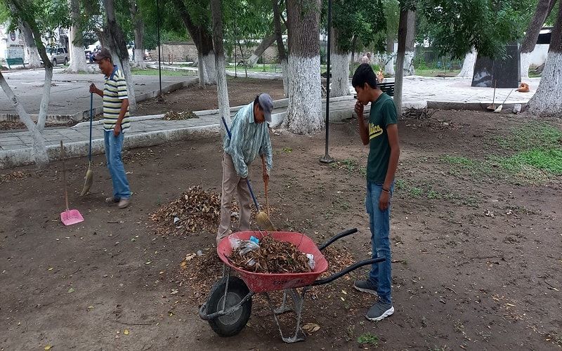 Buscando mantener los espacios de recreación en óptimas condiciones.