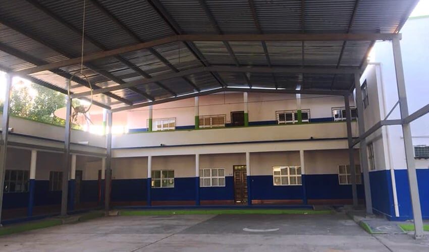 Alcalde refrenda compromiso con la educación