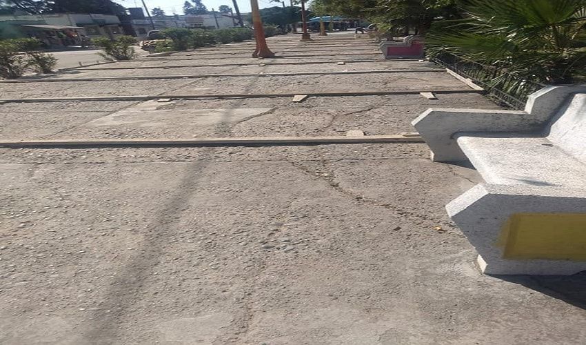 El alcalde sigue trabajando por un Hidalgo mejor. La región de Santa Engracia, será beneficiada con la rehabilitación de su plaza principal